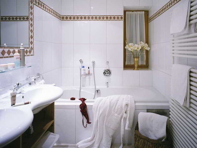 Hotel Hotel-garni Felsenhof 3*